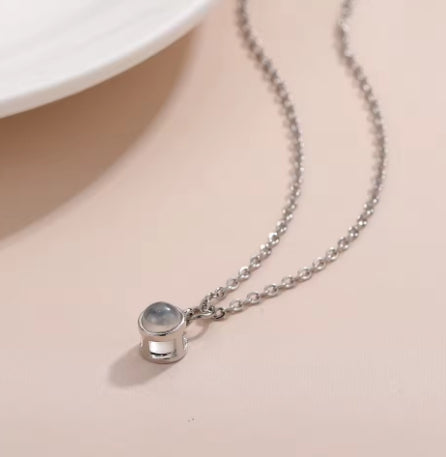 Sultanix Photo Necklace